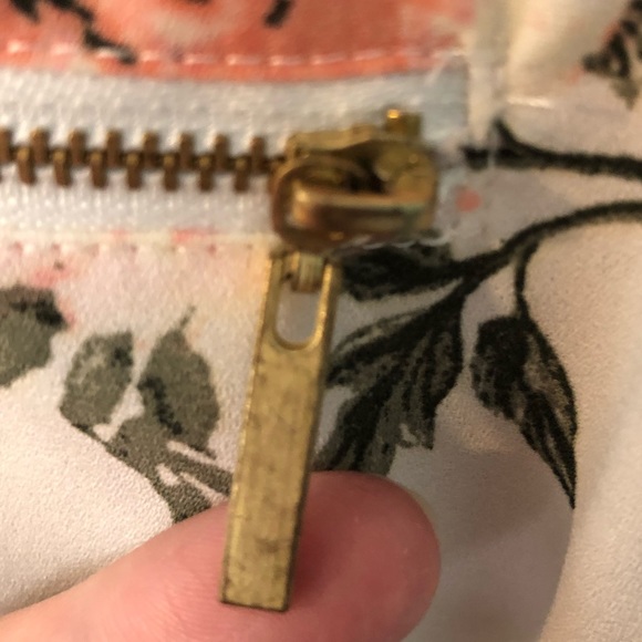 J for Justify Floral maternity blouse large - Picture 6 of 6